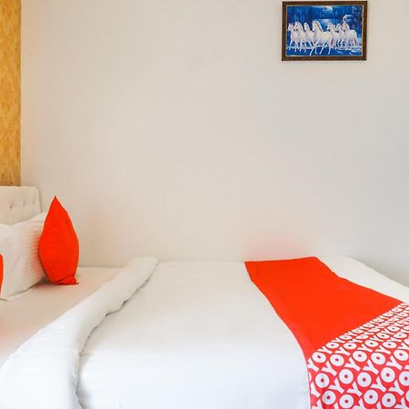 Hotel O Nitya Executive Phursungi Dış mekan fotoğraf