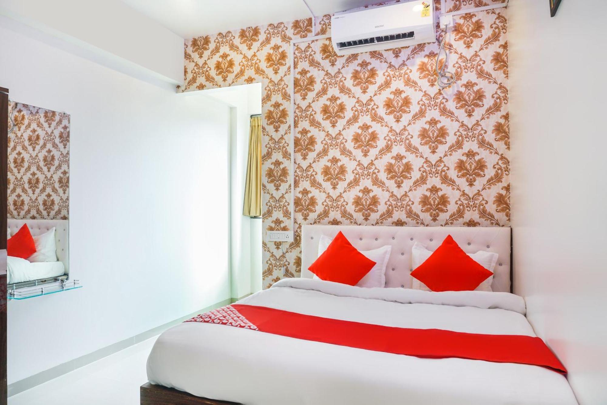 Hotel O Nitya Executive Phursungi Dış mekan fotoğraf