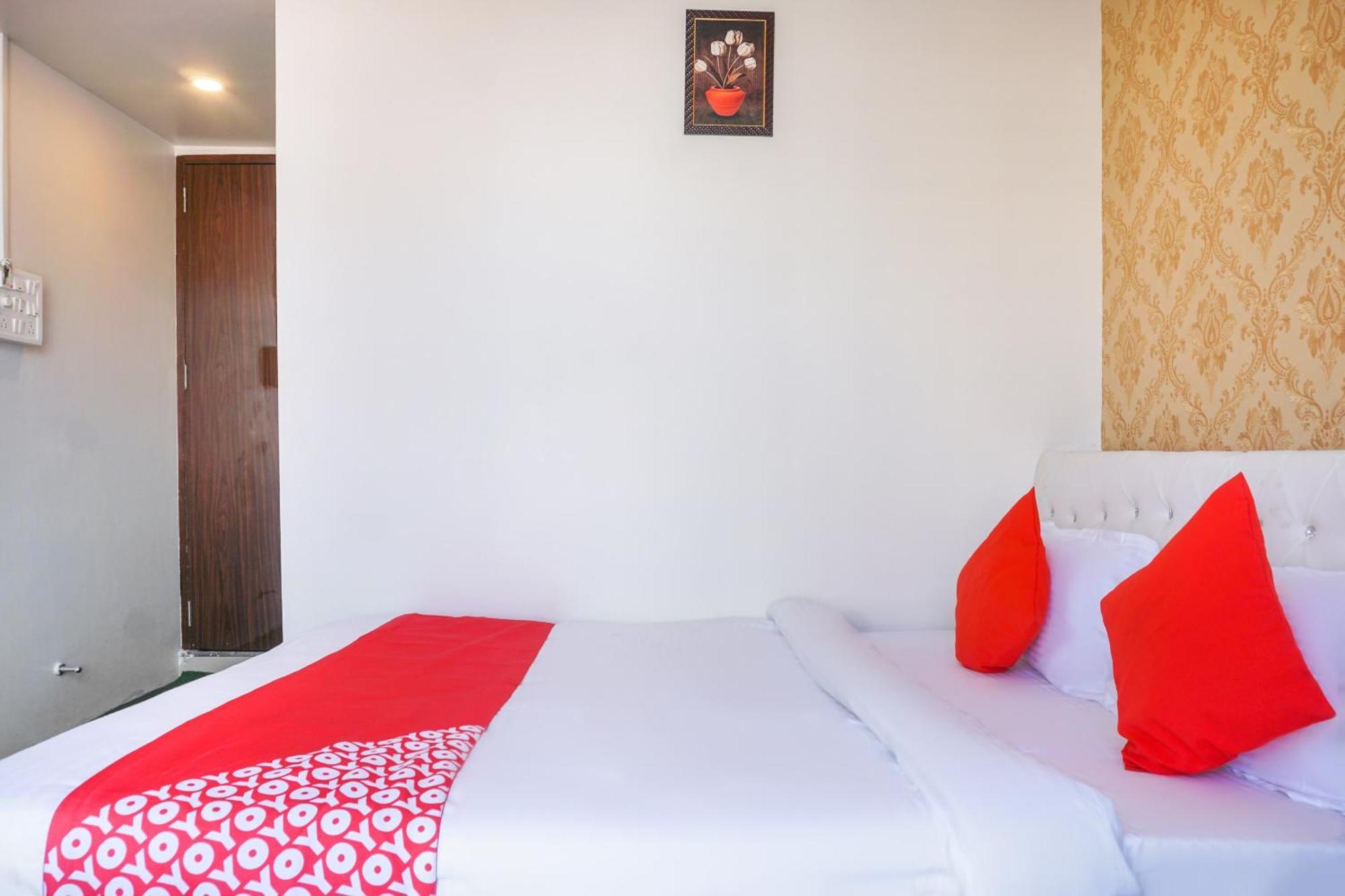 Hotel O Nitya Executive Phursungi Dış mekan fotoğraf